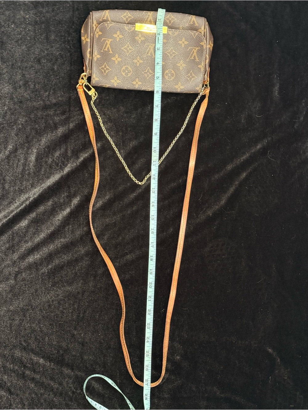Louis Vuitton Monogram Canvas Crossbody in Brown with Gold Hardware - Picture 11 of 15